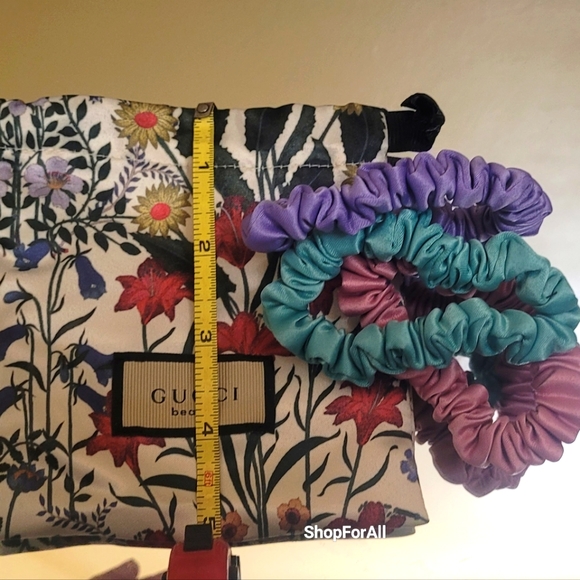 Brand new Gucci exclusive bundle - Picture 8 of 15